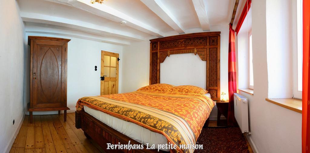 Lehmgefühl, Design Vier, La Petite Maison *